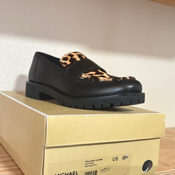 Michael Kors Black and Leopard Print Loafers - Picture 1 of 1